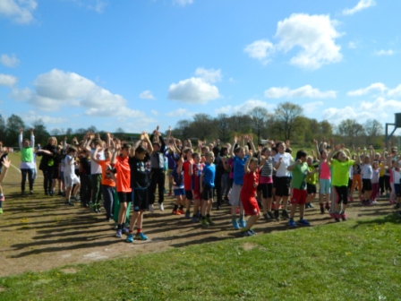 Sponsorenlauf der Grundschule Hoisbüttel am 04.05.2016